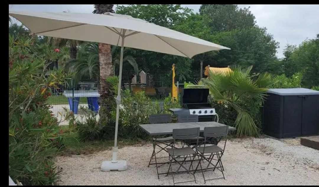Campsite Le Clos Du Thym -